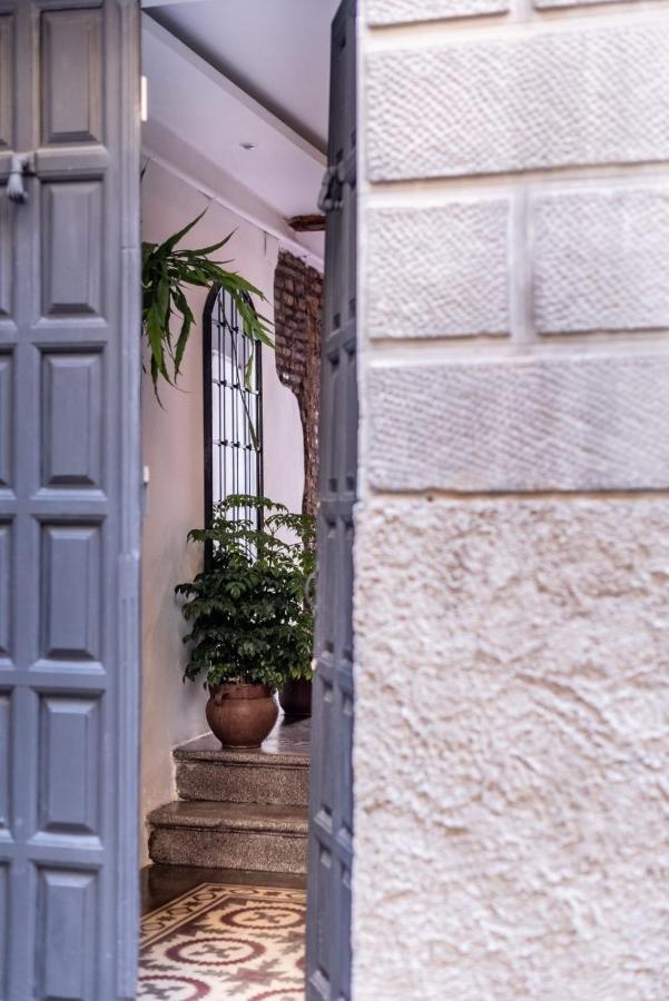 Apartamentos Junto A Jardines Del Triunfo Granada Bagian luar foto
