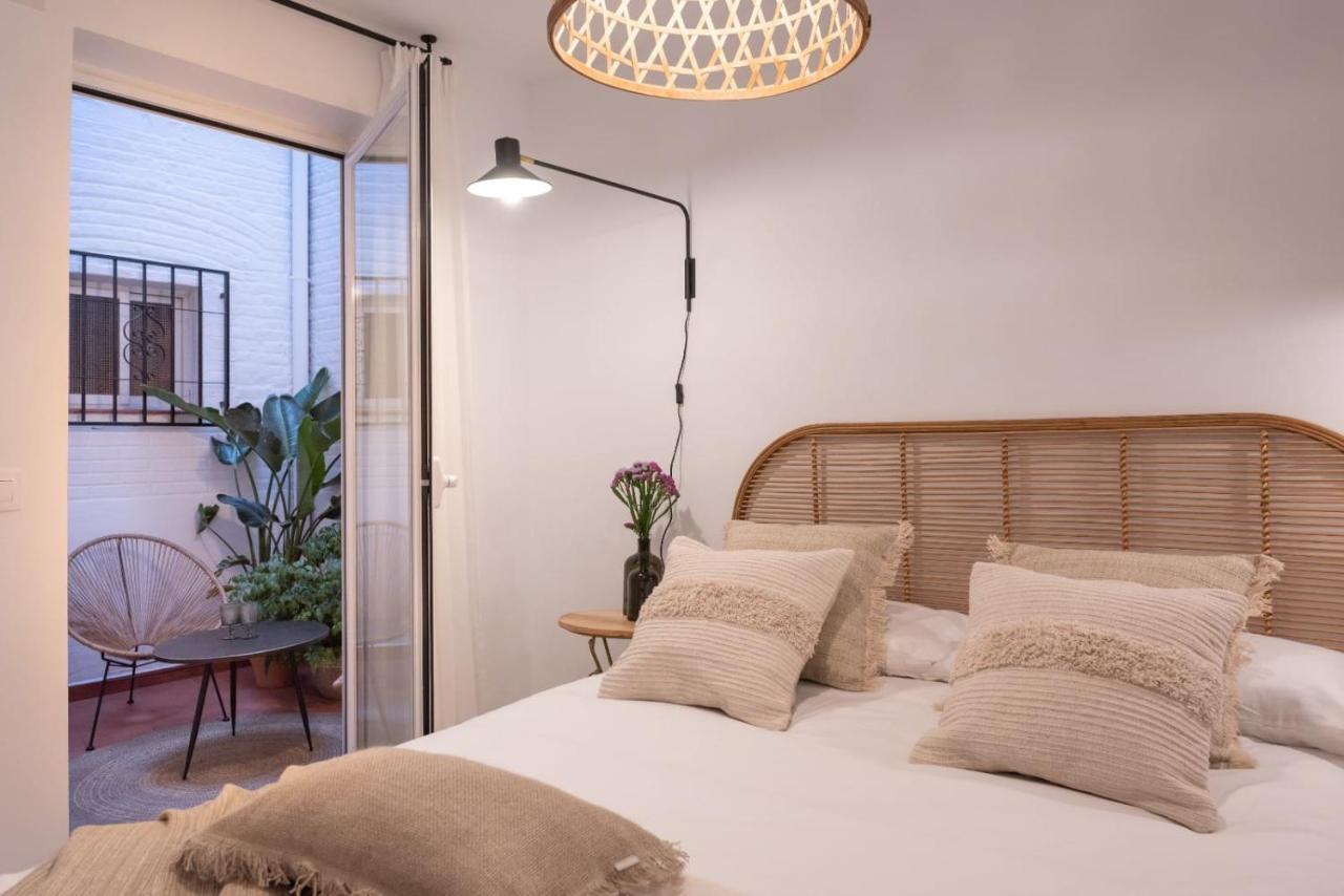 Apartamentos Junto A Jardines Del Triunfo Granada Bagian luar foto