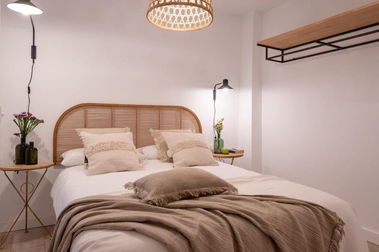 Apartamentos Junto A Jardines Del Triunfo Granada Bagian luar foto